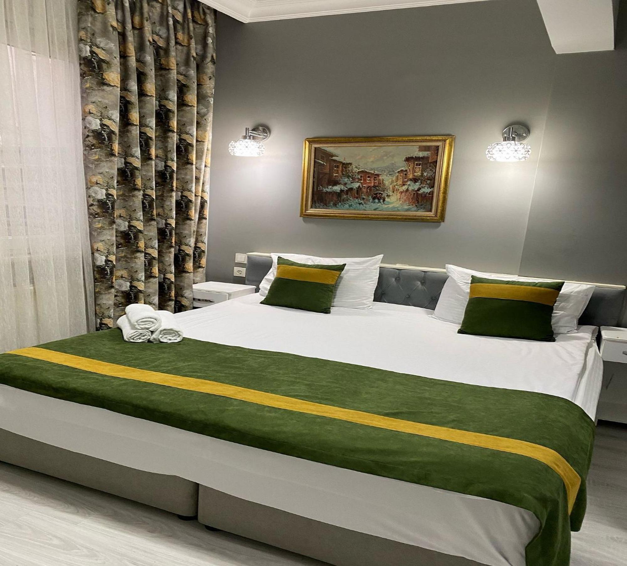 Unique Suite Hotel Истанбул Екстериор снимка