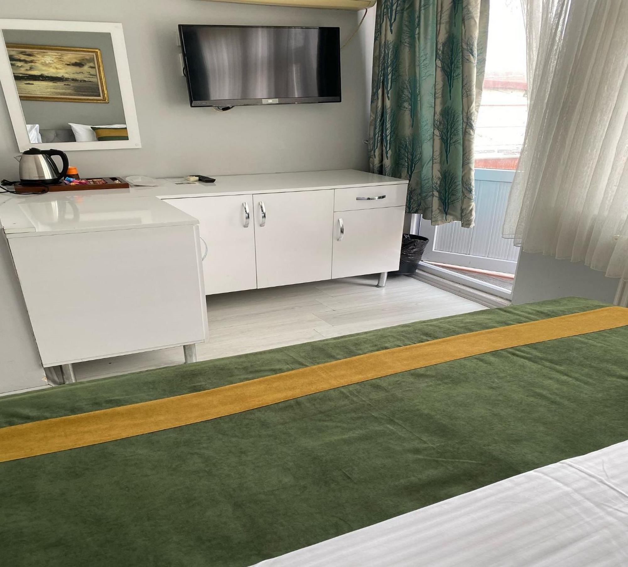 Unique Suite Hotel Истанбул Екстериор снимка